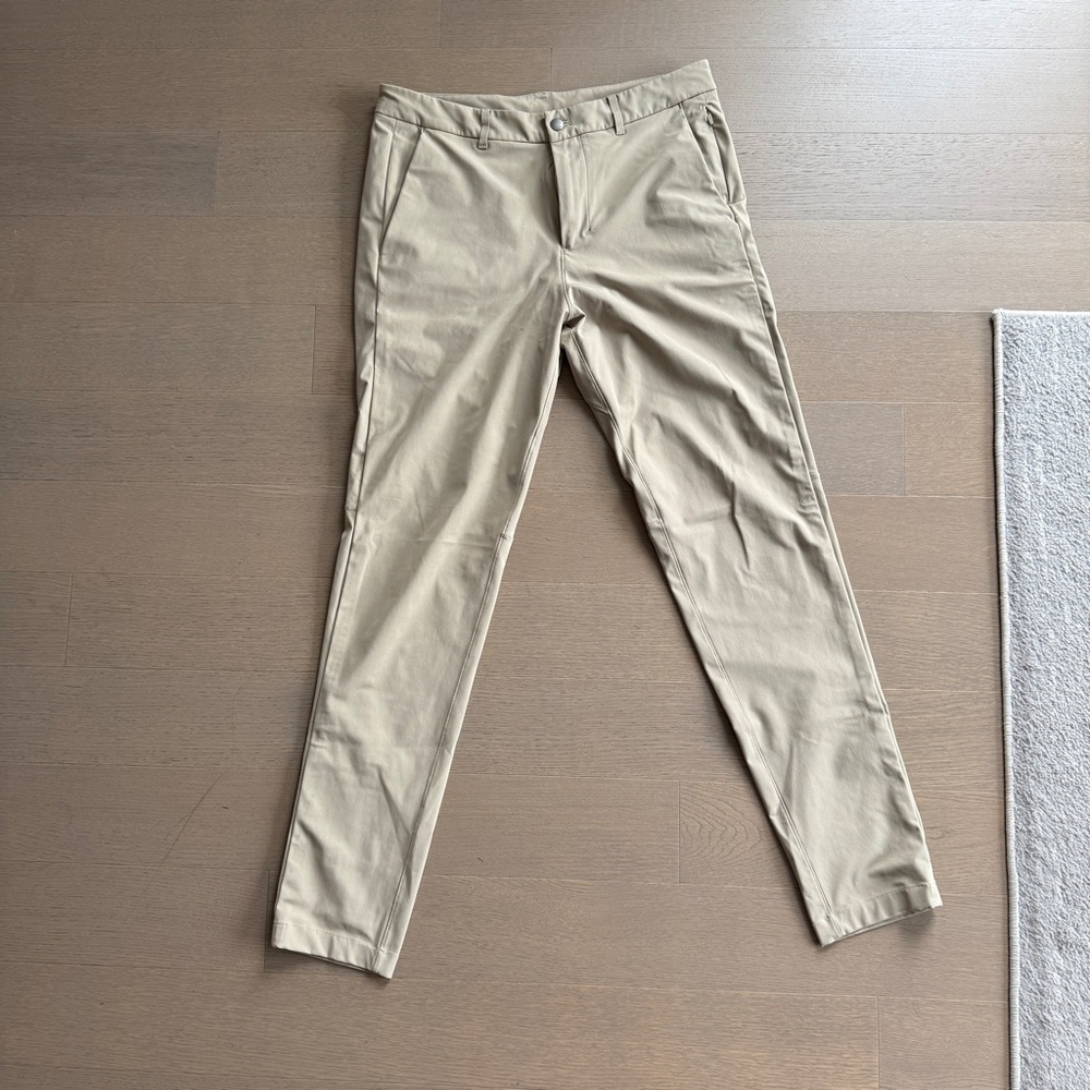 Lululemon Commission Slim 33 X 37 Tofino Sand.